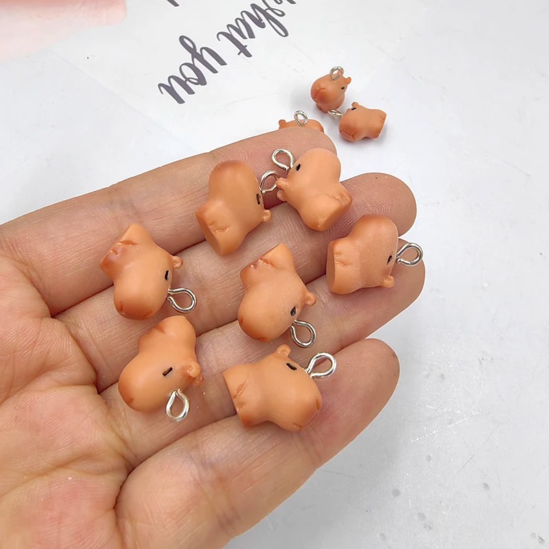 Resin Art Engagement - 10pcs Cute Small Capybara Charms for